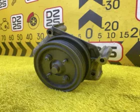 Кронштейн вискомуфты Toyota