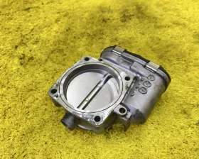 Заслонка дроссельная VAG