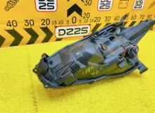 Фара TOYOTA SIENTA 2015 8113052K20 NHP170G 1NZFXE, передняя правая