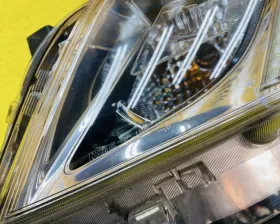 Фара Toyota