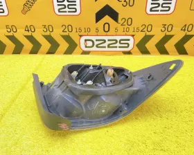 Стоп-сигнал Mazda