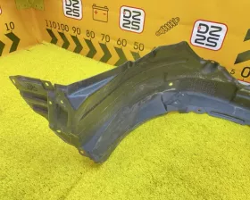 Подкрылок TOYOTA