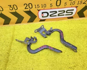 Петля капота TOYOTA