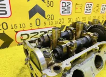 Головка блока цилиндров TOYOTA LAND CRUISER PRADO 2003 1110169136 VZJ121W 5VZFE, передняя левая