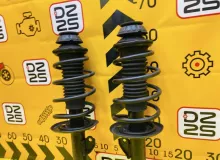 СТОЙКА ПАРА ЛЕВАЯ И ПРАВАЯ TOYOTA VITZ 2012|Цвет 1G3 4851052G00 NSP135 1NRFE, передняя