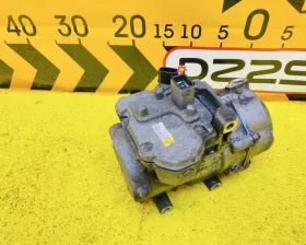 Компрессор кондиционера Toyota