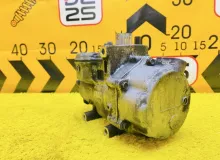 Компрессор кондиционера TOYOTA CROWN 2013 8837033020 AWS210 2ARFSE, передний