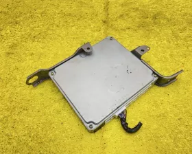 Блок управления двс Toyota