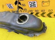 Топливный бак TOYOTA VITZ 2012|Цвет 1G3 7700152161 NSP135 1NRFE, задний