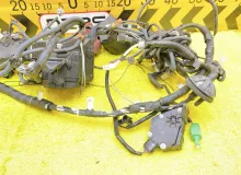 Коса под капот TOYOTA VITZ 2012|Цвет 1G3 821115CF20 NSP135 1NRFE, передняя
