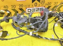 Коса под капот TOYOTA VITZ 2012|Цвет 1G3 821115CF20 NSP135 1NRFE, передняя