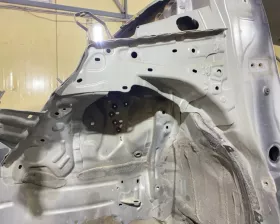 Лонжерон TOYOTA