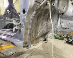 Лонжерон TOYOTA