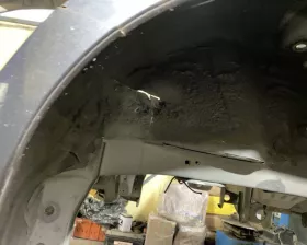 Крыло заднее TOYOTA