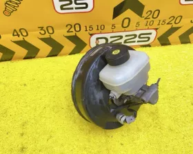 Главный тормозной цилиндр Toyota