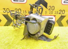 Блок abs TOYOTA HIACE 2007 4405026112 TRH216K 2TRFE, передний