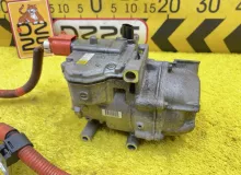 Компрессор кондиционера TOYOTA SIENTA 2015 8837052012 NHP170G 1NZFXE, передний