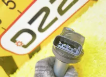 Катушка зажигания TOYOTA ESQUIRE 2015 9091902258 ZWR80G 2ZRFXE, передняя