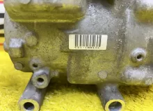 Компрессор кондиционера TOYOTA COROLLA FIELDER 2013 8837012010 NKE165G 1NZFXE, передний