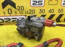 Компрессор кондиционера TOYOTA COROLLA FIELDER 2013 8837012010 NKE165G 1NZFXE, передний