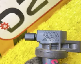 Катушка зажигания Toyota