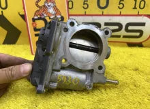 Заслонка дроссельная LEXUS CT200H 2012 2203037060 ZWA10 2ZRFXE, передняя