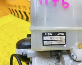 Главный тормозной цилиндр MITSUBISHI