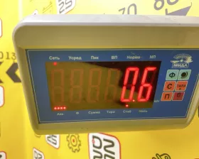 Петля капота TOYOTA