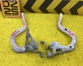 Петля капота TOYOTA
