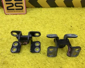 Петли двери багажника Toyota