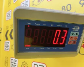 Петли двери багажника Toyota