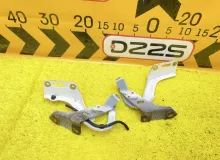 Петля капота HONDA VEZEL 2015 60120T7A000ZZ RU3 LEB, передняя