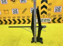 Поддомкратник/ домкрат TOYOTA VITZ 2012|Цвет 1G3 0911112230 NSP135 1NRFE, задний