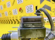 Главный тормозной цилиндр TOYOTA PRIUS PHV 2017 4705047871 ZVW52W 2ZRFXE, передний