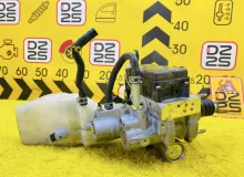 Главный тормозной цилиндр TOYOTA PRIUS PHV 2017 4705047871 ZVW52W 2ZRFXE, передний