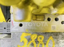 Главный тормозной цилиндр LEXUS CT200H 2012 4705076030 ZWA10 2ZRFXE, передний