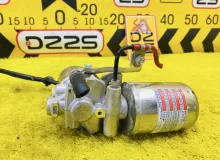 Блок abs TOYOTA PRIUS PHV 2017 4707047100 ZVW52W 2ZRFXE, передний