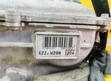 Двигатель LEXUS CT200H 2012 1900037470 ZWA10 2ZRFXE, передний