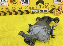 Редуктор TOYOTA RAV4 2002 4111042010 ACA21W 1AZFSE, задний