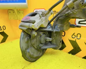 Задняя балка Toyota
