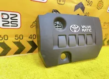 Пластиковая крышка на двс TOYOTA WISH 2012|Цвет 202 1121237030 ZGE20W 2ZRFAE, передняя