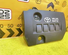 Пластиковая крышка на двс TOYOTA