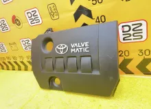 Пластиковая крышка на двс TOYOTA WISH 2012|Цвет 202 1121237030 ZGE20W 2ZRFAE, передняя