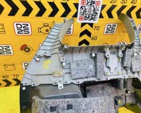 Обшивка багажника TOYOTA