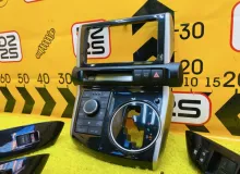Консоль магнитофона TOYOTA WISH 2012|Цвет 202 5542068140 ZGE20W 2ZRFAE, передний