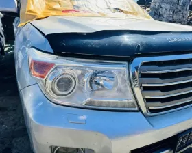 Фара Toyota