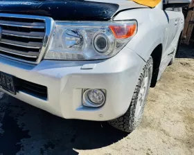 Фара Toyota