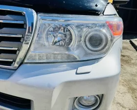 Фара Toyota