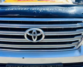 Решетка радиатора Toyota