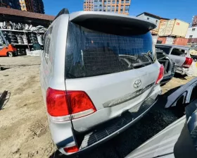 Дверь 5я Toyota